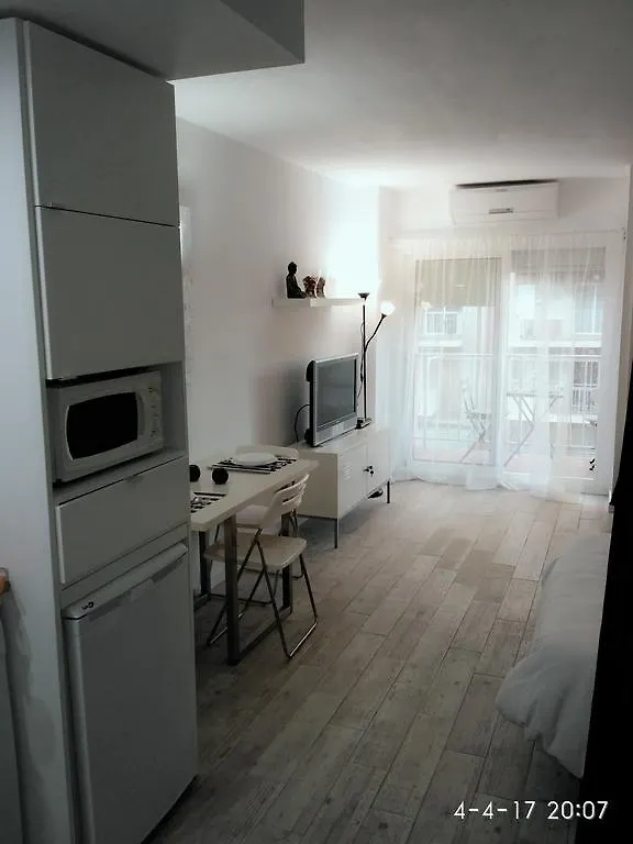 Estudio Minerva Jupiter Benalmadena Apartment